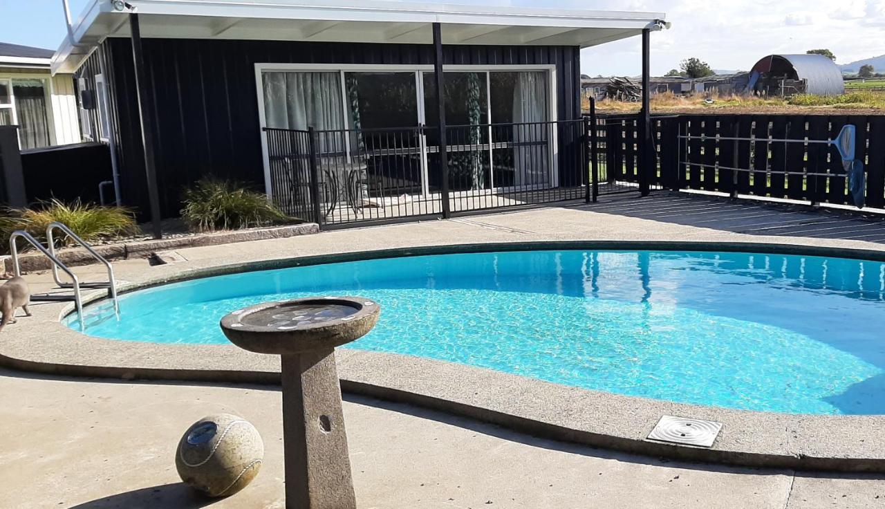 The Poolhouse Bed & Breakfast Matamata Exterior foto